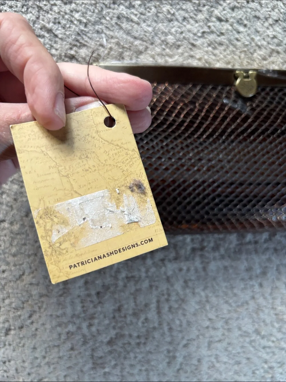 🆕 with tags Patricia Nash Brown Snakeskin Envelope Clutch with Brass Frame